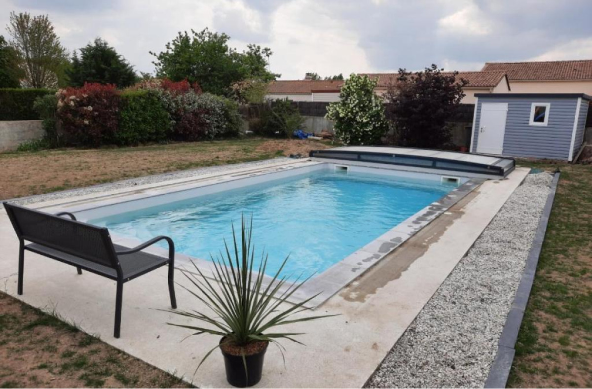 La Piscine Vendeenne Vente De Spa Abri Piscine ELYO18AIZENAY